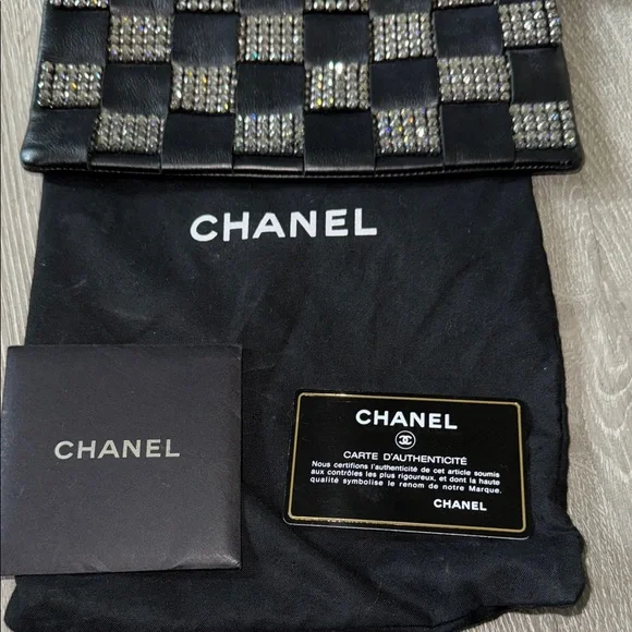 RARE CHANEL Leather Woven Strass Black Checkered Clutch Wristlet Vintage Evening - Picture 3 of 13